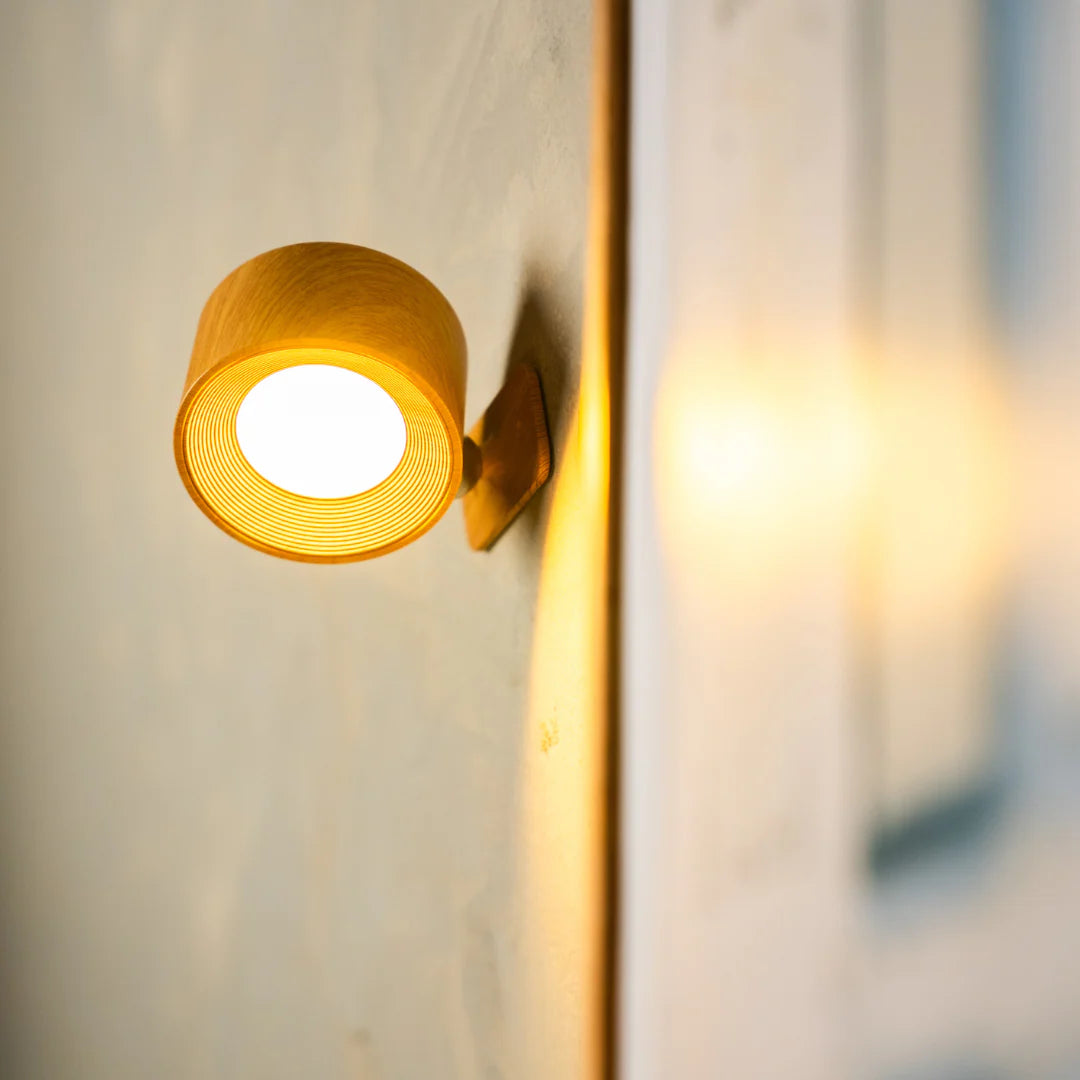Aura - Wall Lamp