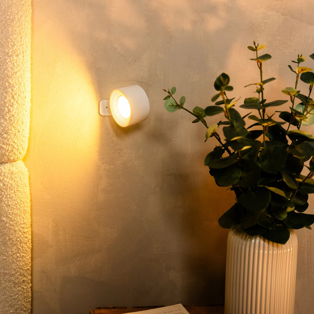 Aura - Wall Lamp